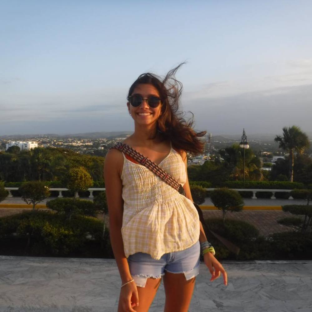 Meet your Posher, Nadia